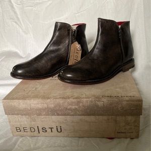 Bed Stu Yurisa Black Rustic Ankle Boots